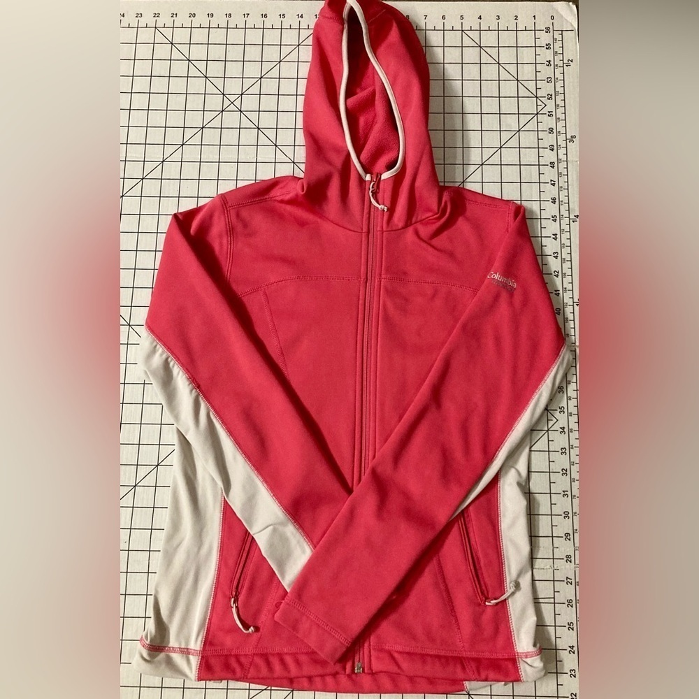 Columbia Titanium Women’s‎ Medium Pink Jacket